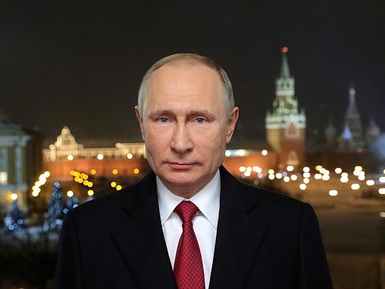 ﻿У Росії "Первый канал" відключив коментарі під новорічним зверненням Путіна, яке зібрало понад 70 тис. "дизлайків" – соцмережі