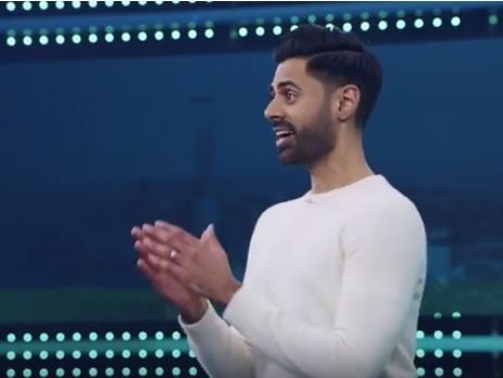 Netflix удалил эпизод шоу с критикой наследного принца Саудовской Аравии после требования властей Эр-Рияда