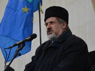 Чубаров: У крымских татар на Майдане широкий арсенал ненасильственных, но эффективных методов борьбы