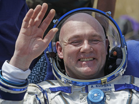 ﻿Голландський астронавт розповів, як помилково зателефонував із космосу у службу порятунку 911