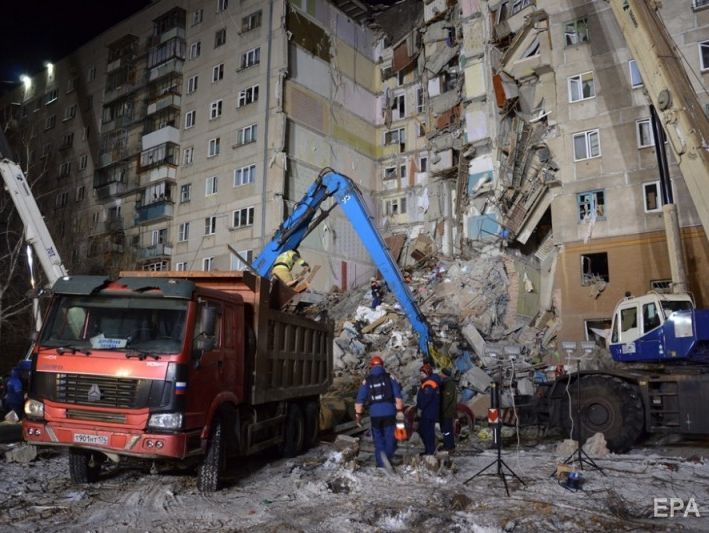 ﻿Кількість загиблих під завалами житлового будинку в Магнітогорську зросла до 38