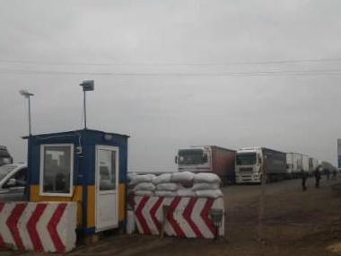 Украинские пограничники задержали корректировщика огня террористов в пункте пропуска "Чонгар"