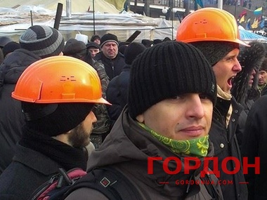 Активисты Евромайдана усилили пропускной режим, готовясь к штурму