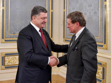 Порошенко пригласил отца польской "шоковой терапии" Бальцеровича помочь Украине с реформами
