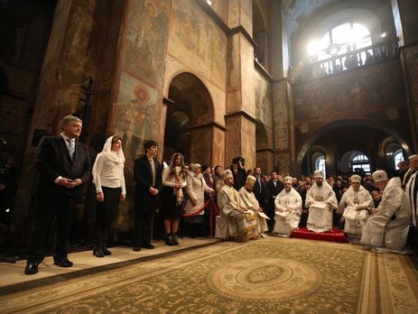 Порошенко: Господь явил нам рождественское чудо. Православная церковь Украины получила томос об автокефалии, мы освободили нашу церковь из-под гнета Москвы