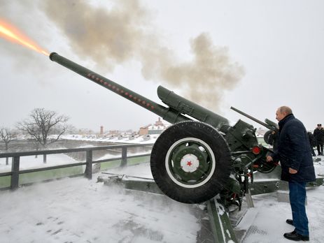 Путин заявил, что он артиллерист