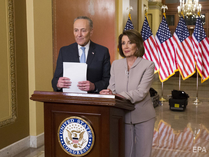 ﻿Символом Америки має бути статуя Свободи, а не стіна на кордоні – лідер демократів у Сенаті