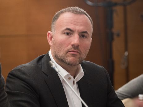 Фукс попал в 