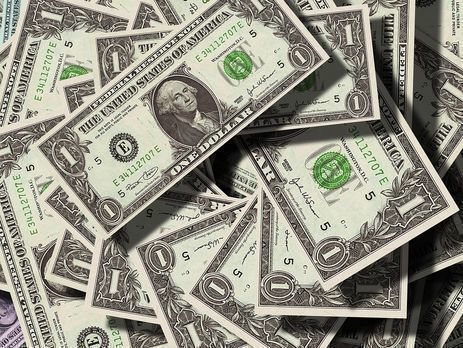 Гривна к доллару подешевела до 28,12 грн/$