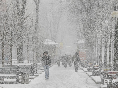 ﻿Сніг, хуртовини, вітер. ДСНС попередила про складні погодні умови в Україні