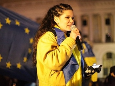 Руслана: С диктатурой режима Януковича надо бороться аудитом их денег