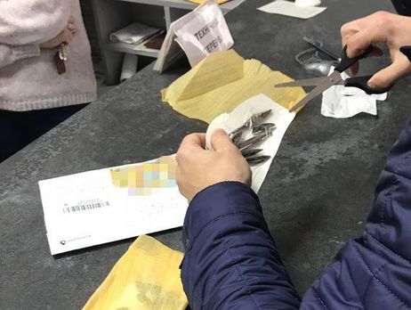 В Херсоне СБУ пресекла контрабанду в РФ коллекции культурных ценностей