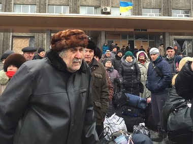 Шкиряк: Сегодня из Дебальцево удалось вывезти около 600 человек, пожелавших покинуть город