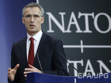 Столтенберг: НАТО поддерживает инициативу Меркель и Олланда по урегулированию кризиса в Украине