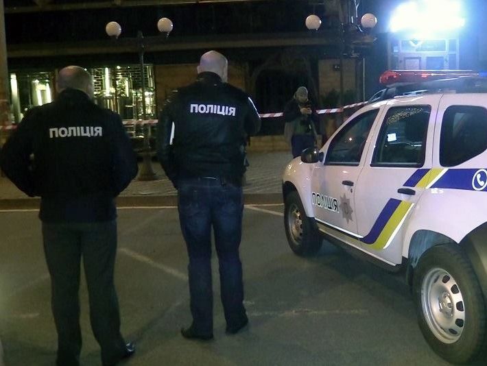  В Киеве неизвестные блокировали офис Нацполиции