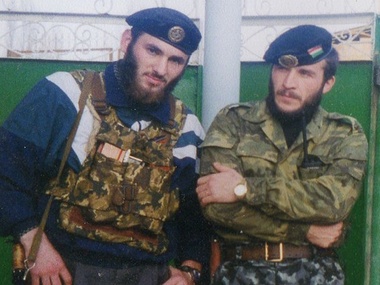 В следующие выходные в Днепропетровске планируется провести вече памяти генерала Исы Мунаева (на фото справа)