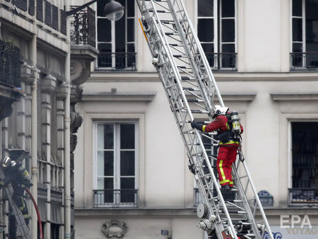 В центре Парижа прогремел взрыв. Фоторепортаж