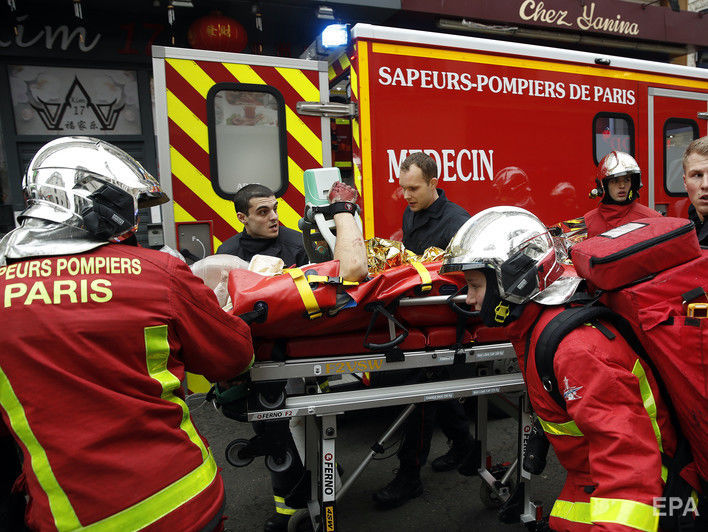﻿Жертвами вибуху в Парижі стало не чотири людини, а дві – міністр внутрішніх справ