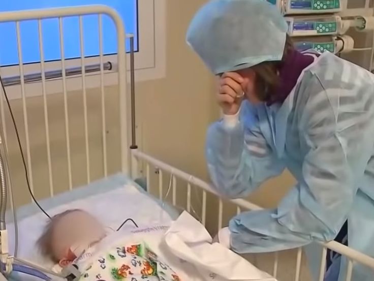 ﻿Лікарі змогли запобігти гангрені у знайденого під завалами в Магнітогорську немовляти