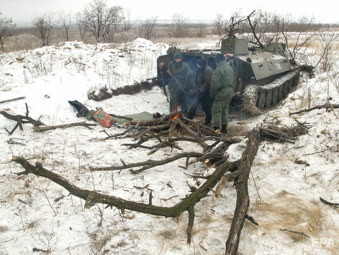 ﻿Бойовики на Донбасі десять разів обстріляли позиції українських військ – штаб операції Об'єднаних сил