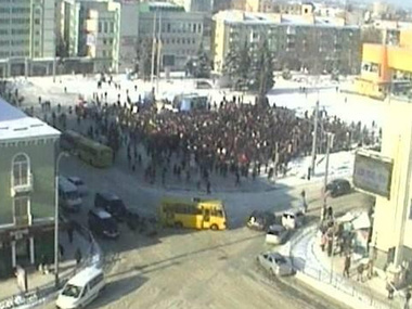 В Ровно активисты захватили областную госадминистрацию