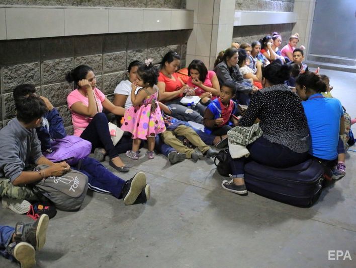﻿Із Гондурасу у США вирушив новий караван із сотень мігрантів