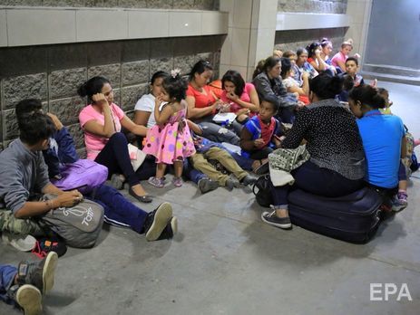 ﻿Із Гондурасу у США вирушив новий караван із сотень мігрантів