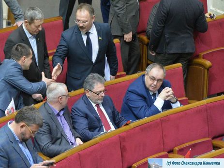 Рада запретила выселять жителей построенных до 1991 года общежитий до реализации госпрограммы передачи такого жилья в собственность общин