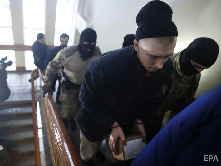 ﻿Суд у Москві продовжив арешт ще чотирьом українським морякам