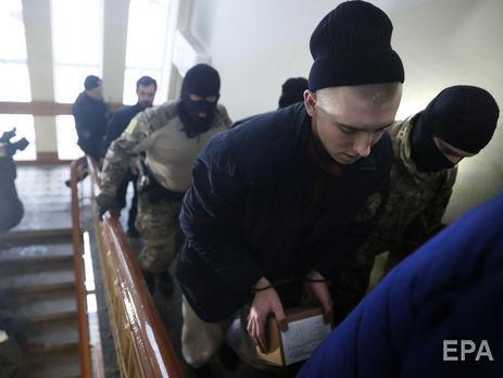 Суд в Москве продлил арест еще четырем украинским морякам