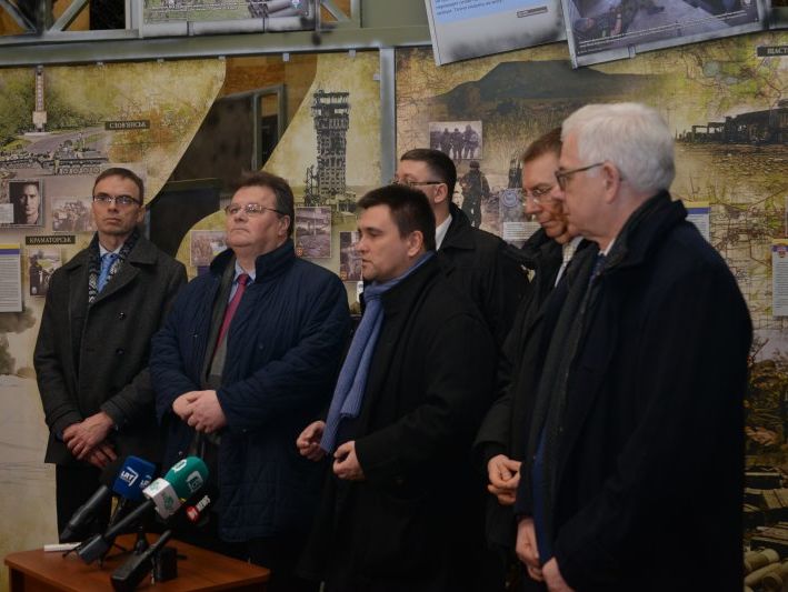 Глава МИД Эстонии призвал Россию освободить украинских моряков
