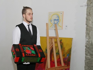 В Харькове на благотворительном аукционе выручили 675,5 тыс. грн для семей погибших в АТО солдат