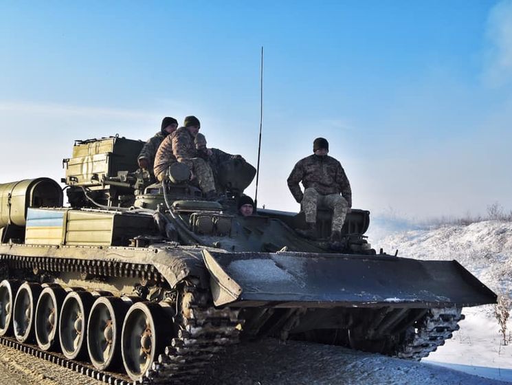 Сутки на Донбассе. 13 обстрелов, один украинский военный ранен