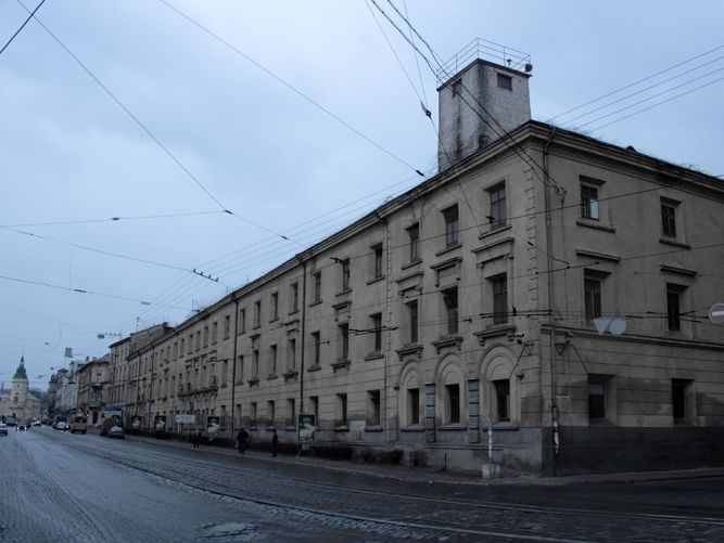 ﻿Заступник міністра юстиції: Міськрада вимагає віддати місту будівлю Львівського СІЗО. А нам що, ув'язнених по домівках розбирати?
