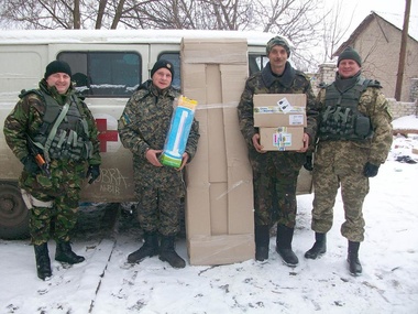 В Станице Луганской оборудовали военный медпункт, оказывающий помощь солдатам и мирным жителям