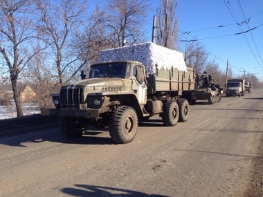 Семенченко: Террористы в упор расстреляли колонну украинских военных, выходящих из Дебальцево