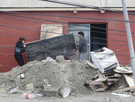 ﻿У Чилі двоє людей померли після землетрусу магнітудою 6,7