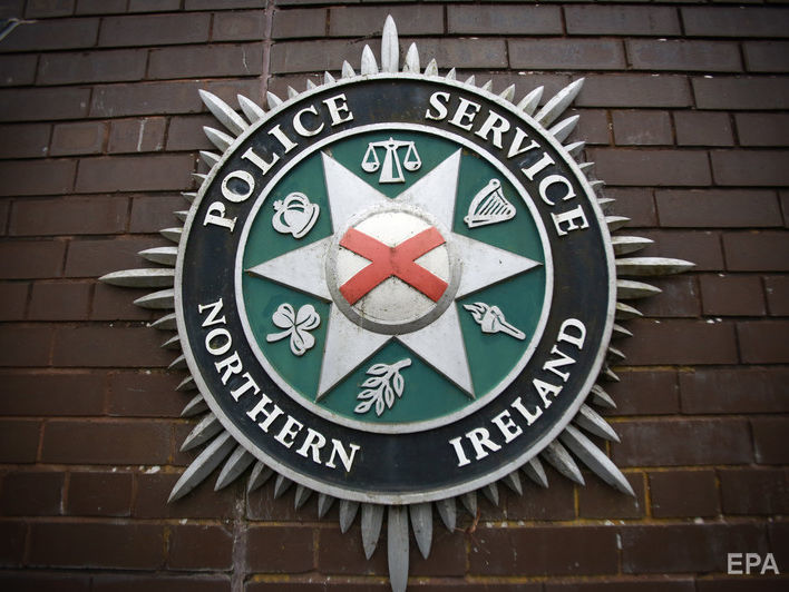 У Північній Ірландії підірвали автомобіль біля будівлі суду. Поліція затримала чотирьох підозрюваних