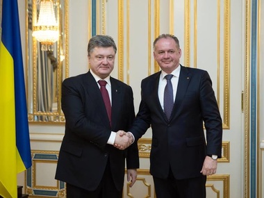 Президент Словакии намерен снова посетить Украину в мае