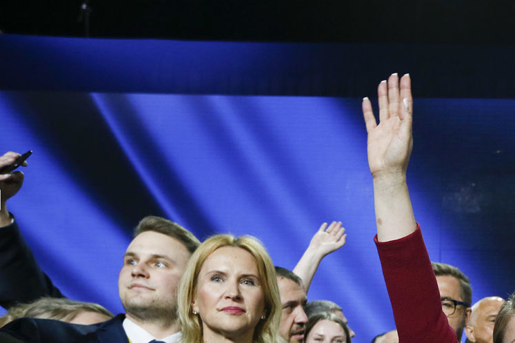 "Батьківщина" выдвинула Тимошенко в президенты