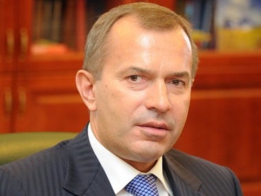 Янукович назначил Клюева главой АП