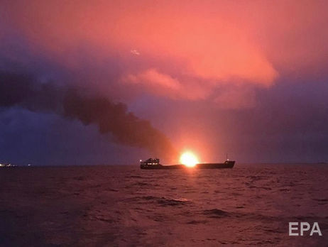 Пожар возле Керченского пролива: Турецкие консулы проинформировали Киев о посещении аннексированного Крыма