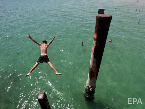 В Австралию пришла рекордная жара: температура днем достигает +48,6 ºС