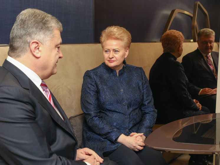 Порошенко і Грібаускайте обговорили необхідність посилення тиску на РФ у відповідь на агресію в Україні