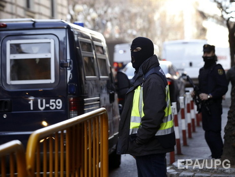Полиция Испании задержала восьмерых пророссийских граждан страны за участие в украинском конфликте