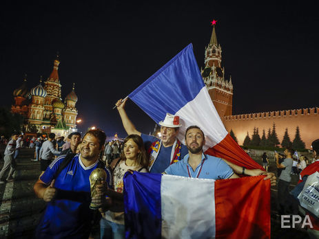 Более 5 тыс. фанатов, которые приехали на ЧМ 2018 по футболу в Россию, до сих пор не покинули страну – МВД РФ