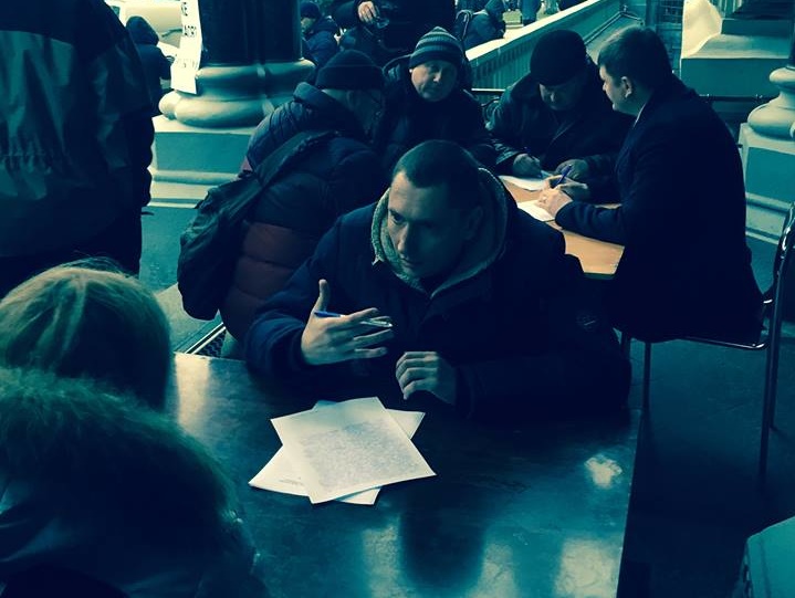 Геращенко: Милиция организовала прием жалоб пострадавших в результате столкновений на ступенях Нацбанка
