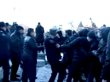 В Днепропетровске задержали 13 митингующих