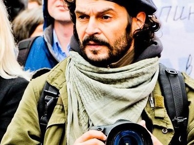 СМИ: В Донецкой области во время минометного обстрела погиб фотокорреспондент газеты 