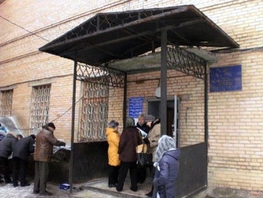 Донецкая ОГА: Мошенники торгуют фальшивыми пропусками в зону АТО